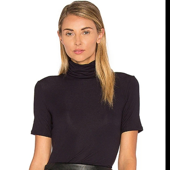 Theory Black Short Sleeve Turtleneck Tee - Picture 5 of 7